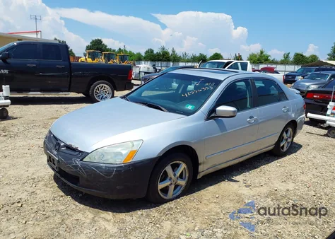 2005 Honda Accord 2.4 Ex from USA, damaged, VIN 1HGCM568X5A106955
